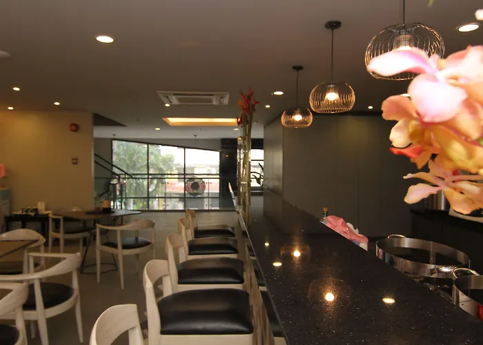 Cebu Hotel Plus
