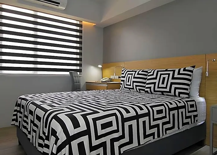 Cebu Hotel Plus 3*